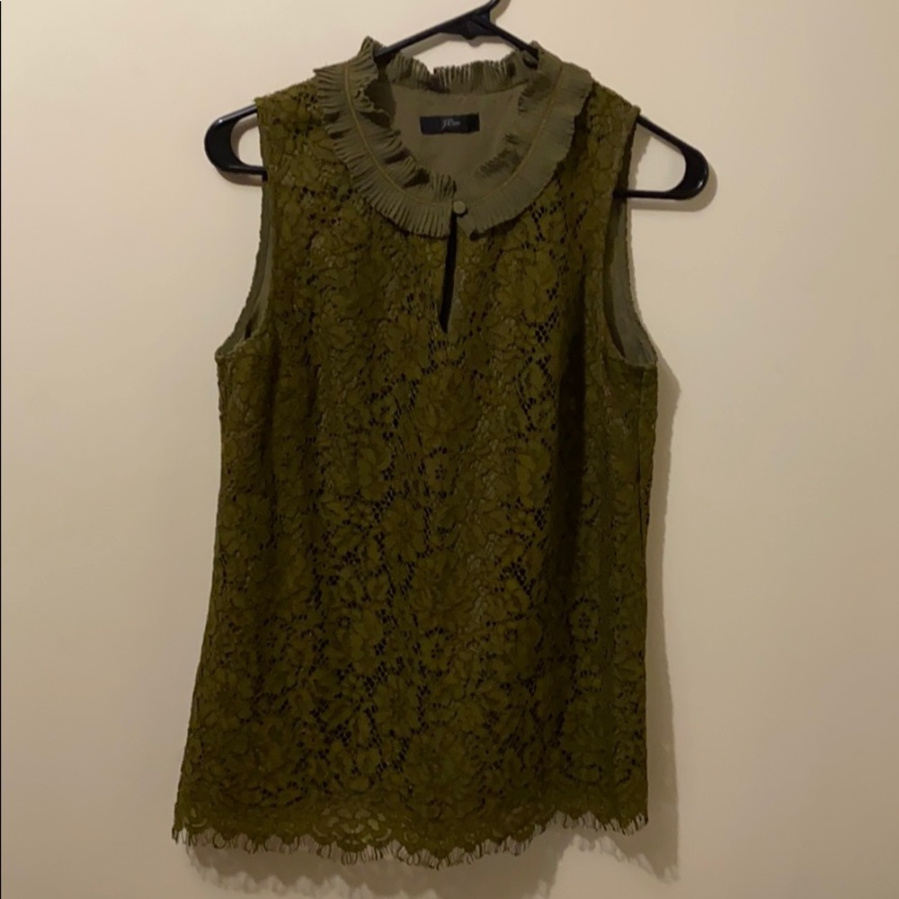 Sleeveless blouse
